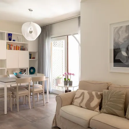 Casa Angioy By Wonderful Italy アパート
